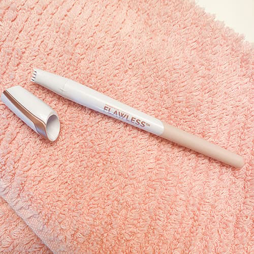 Bikini Pubic Hair Trimmer | Electric Razor | Finishing Touch Flawless™